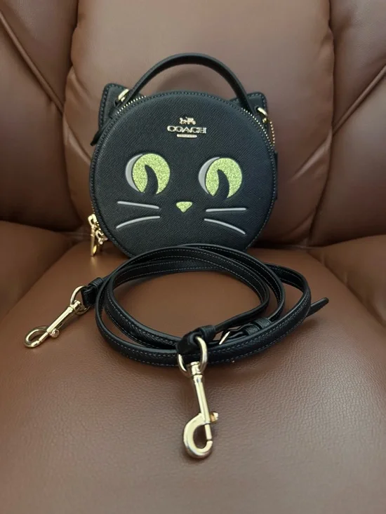 Coach Canteen Crossbody bag with Halloween Cat Limited Edition CW467 - Picture 1 of 7